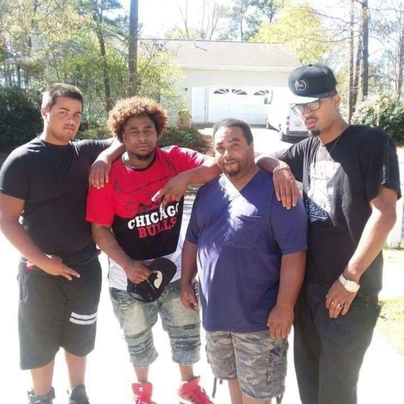 Meet your Posher, Tim - Picture 1 of 1